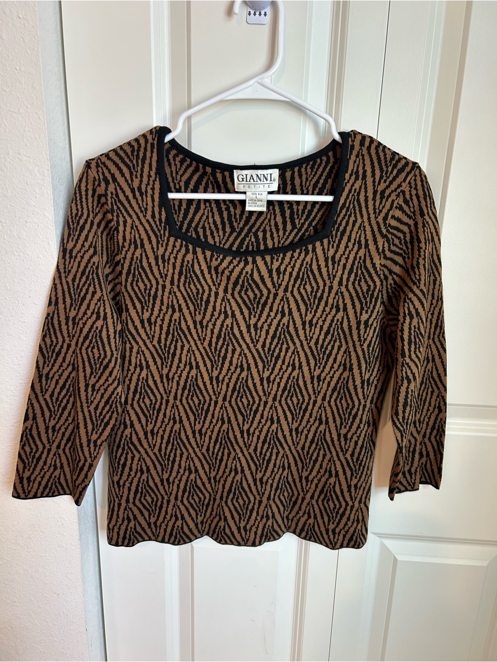Vintage 90s Gianni Petite 100% Silk Knit Top